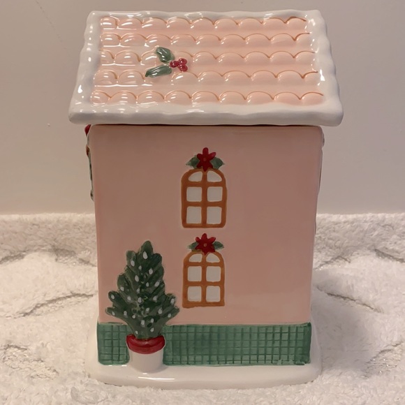 Christmas BAKERY Pink Gingerbread Cookie Jar - Picture 3 of 7